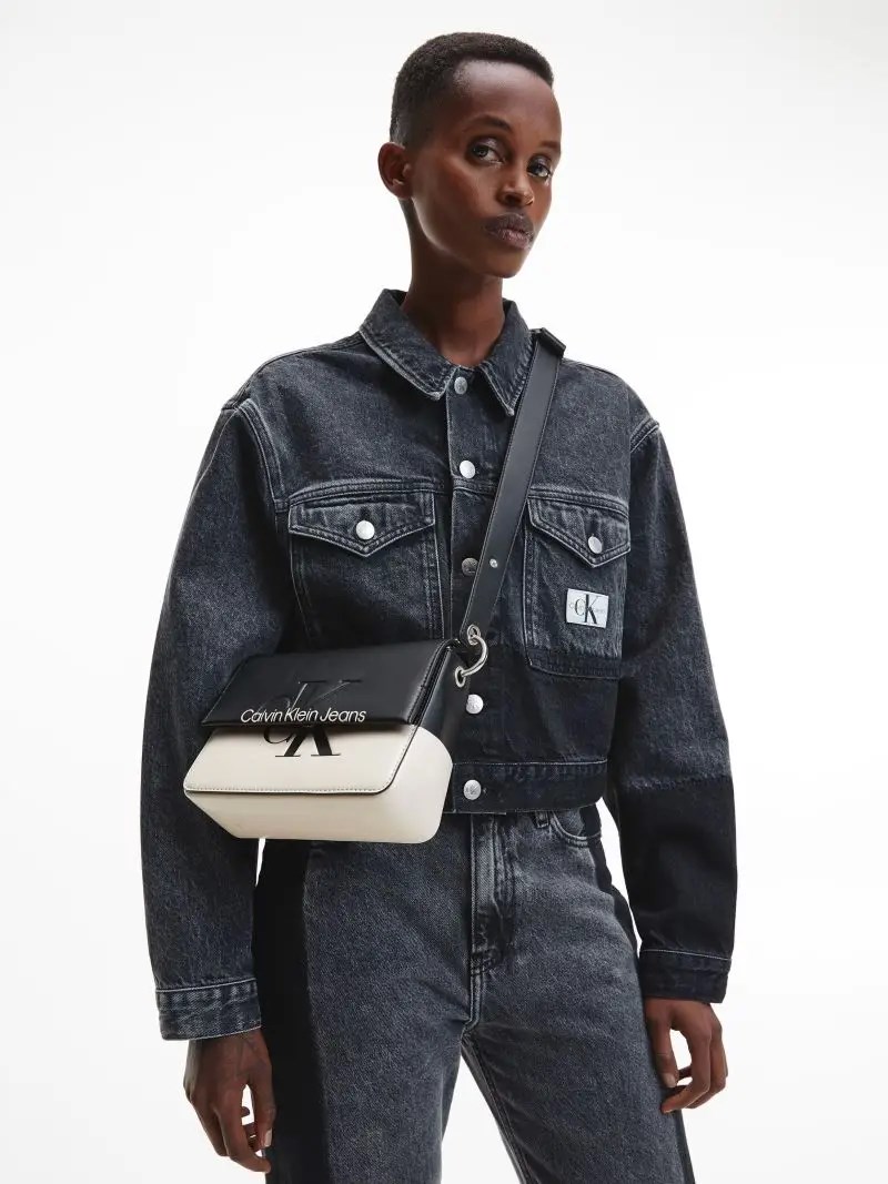 Η διαχρονικότητα και το flexibility του CK Black Denim που φέρνει το coolness των 90s’ στα roaring 20s’ - εικόνα 4