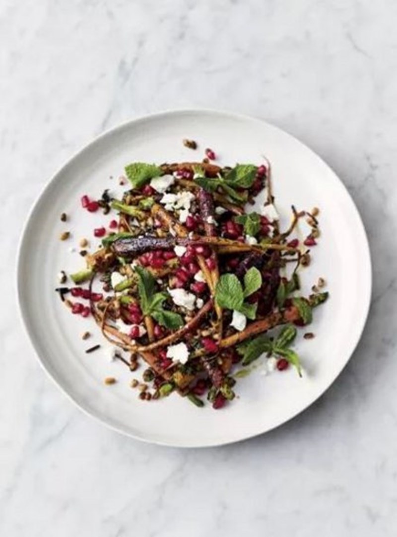 2 ιδιαίτερες σαλάτες που θα λατρέψεις από την πρώτη μπουκιά - εικόνα 2