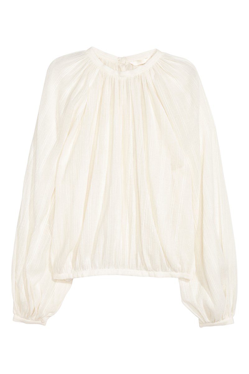 Βρήκαμε το ανοιξιάτικο τοπ της Olivia Culpo - εικόνα 1