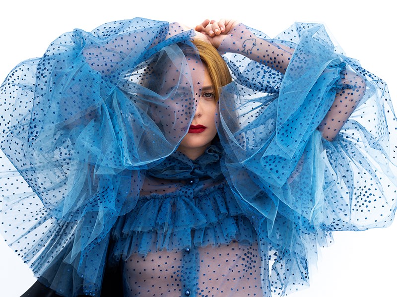 ΓΙΟΡΤΑΖΟΥΜΕ ΜΕ ΤΑ ΚΟΡΙΤΣΙΑ ΠΟΥ ΜΑΣ ΕΜΠΝΕΟΥΝ - εικόνα 1