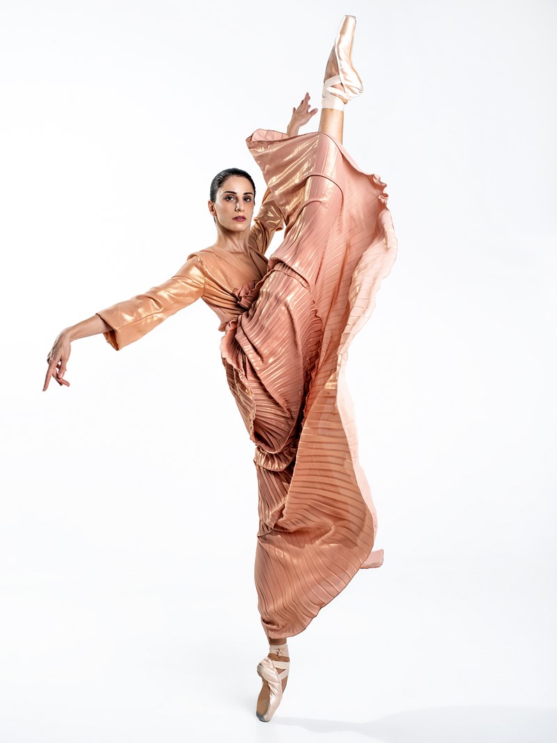 ΓΙΟΡΤΑΖΟΥΜΕ ΜΕ ΤΑ ΚΟΡΙΤΣΙΑ ΠΟΥ ΜΑΣ ΕΜΠΝΕΟΥΝ - εικόνα 2