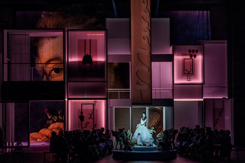 8 παραστάσεις για να δείτε τα Χριστούγεννα - εικόνα 2