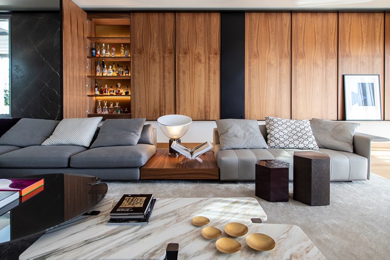 Ασκήσεις ισορροπίας σε μια minimal κατοικία στη Θεσσαλονίκη - εικόνα 4