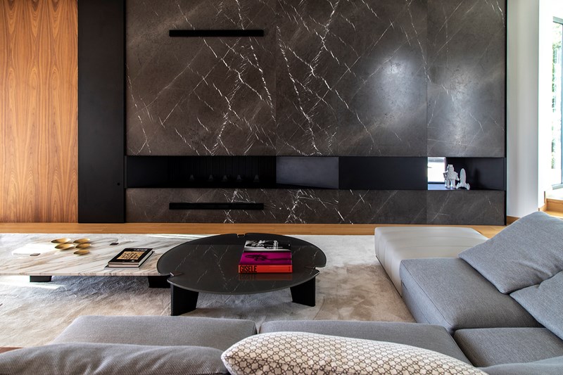 Ασκήσεις ισορροπίας σε μια minimal κατοικία στη Θεσσαλονίκη - εικόνα 5