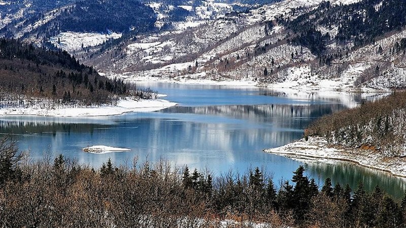 Λίμνη Πλαστήρα: Περιποίηση σώματος με βασιλικό πολτό & μέλι - εικόνα 4