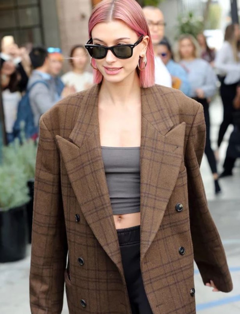 Η Hailey Baldwin δεν είναι πια ξανθιά! - εικόνα 1