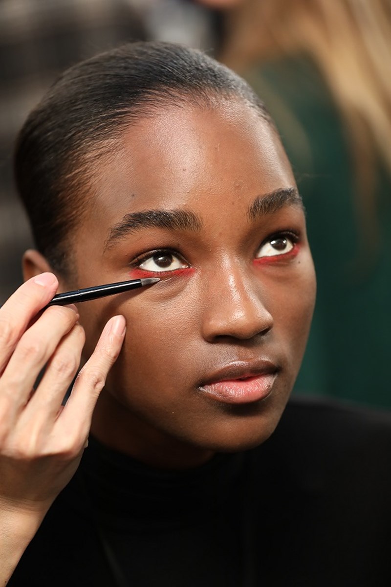 Αυτό είναι το πιο hot μακιγιάζ από την Εβδομάδα Υψηλής Ραπτικής στο Παρίσι - εικόνα 4