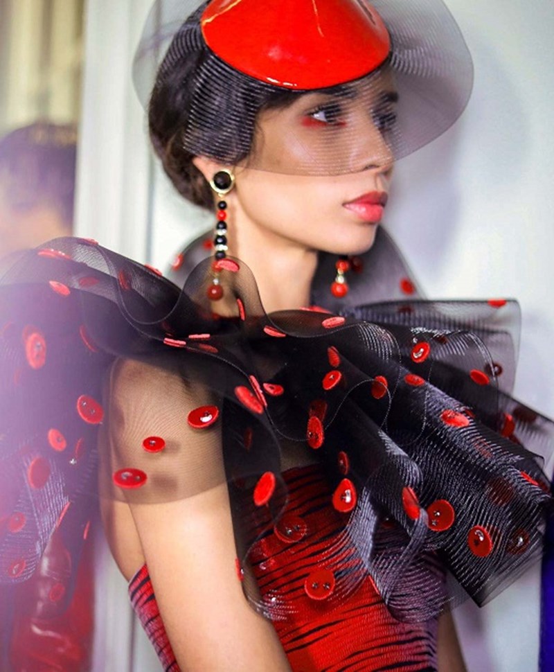 Αυτό είναι το πιο hot μακιγιάζ από την Εβδομάδα Υψηλής Ραπτικής στο Παρίσι - εικόνα 3