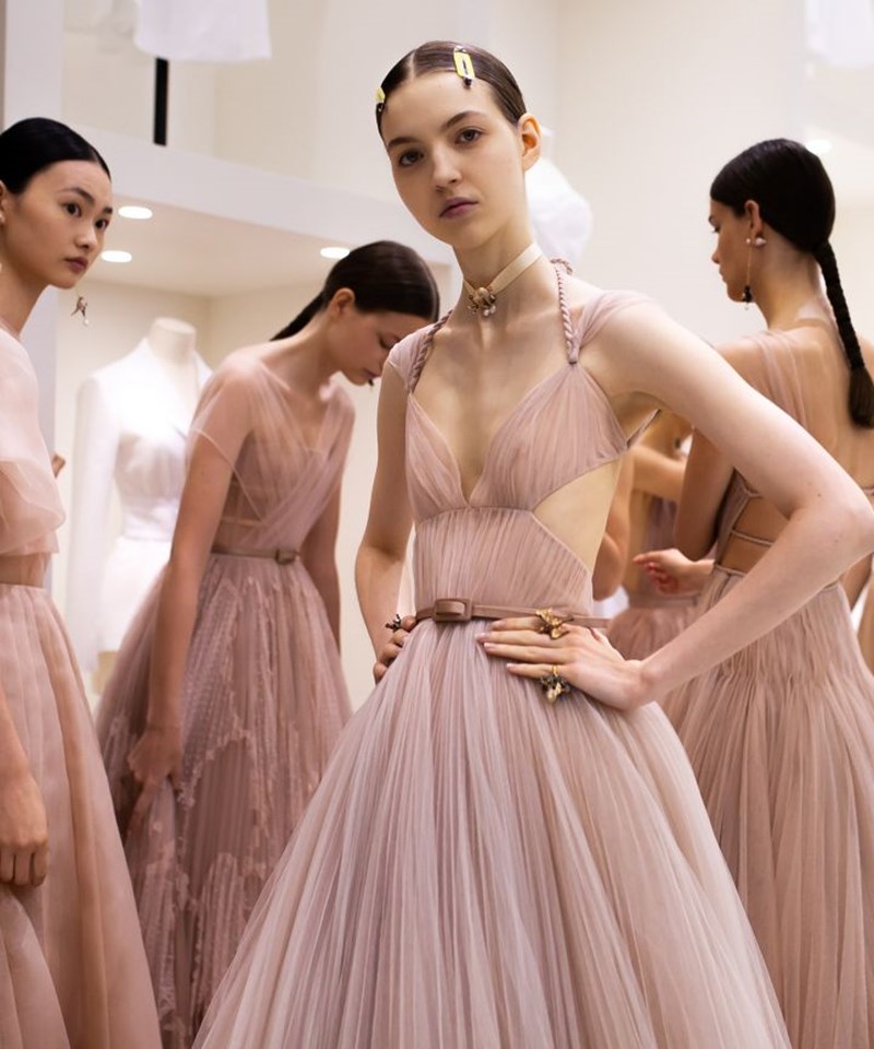 Haute Couture: Όταν η μόδα συναντά το παραμύθι - εικόνα 3