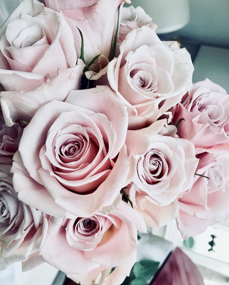 Αυτή η influencer ξέρει όσο καμιά τo girly style - εικόνα 3