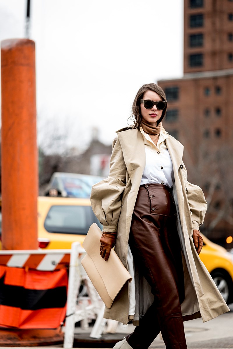 New York Fashion Week: Τα street style looks που μας έκαναν κλικ με την πρώτη ματιά - εικόνα 1