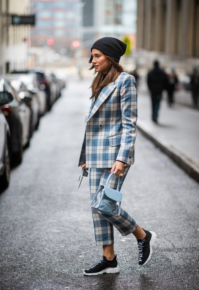 Heads Up: Τα αξεσουάρ που επιλέγουν τώρα όλες οι fashionistas - εικόνα 6