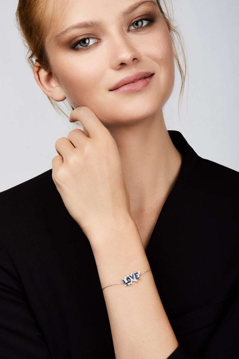 Be My Valentine: Τα πιο τρυφερά δώρα για κάθε γυναίκα - εικόνα 7