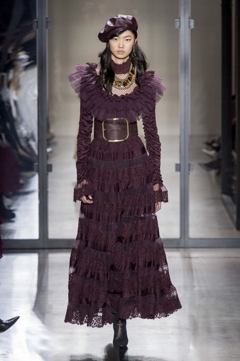 Τα 8 κορυφαία trends που έκαναν την εμφάνιση τους στην NYFW - εικόνα 14