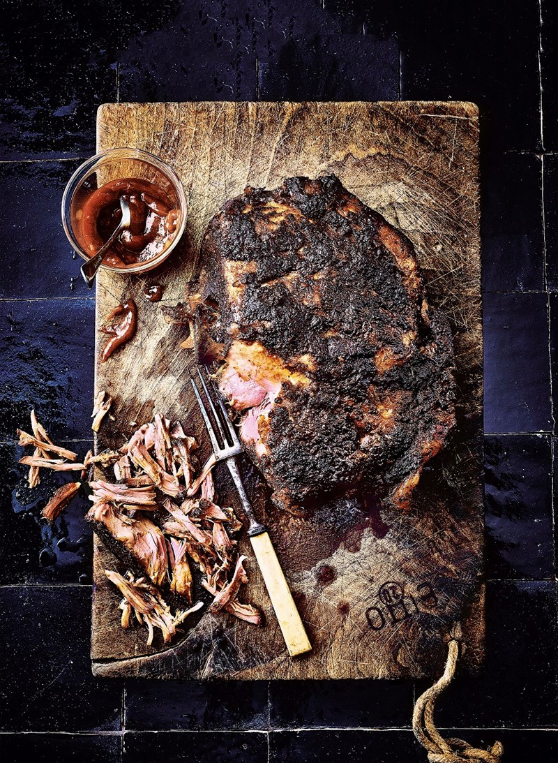 Pulled Pork: 3 συνταγές με αργοψημένο χοιρινό (δεν θα μπορείς να αντισταθείς) - εικόνα 1