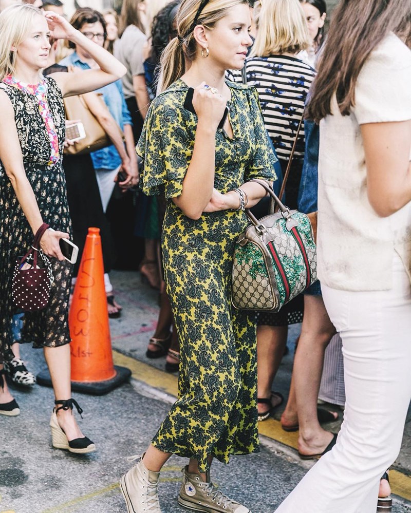 12 αέρινα φορέματα που φέρνουν το καλοκαίρι στο στυλ μας - εικόνα 1