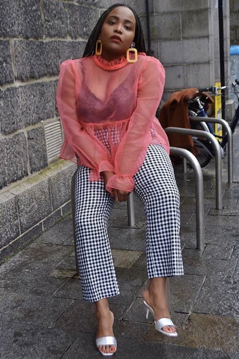 Αν επιλέξεις αυτά τα υφάσματα θα κάνεις τα outfits σου να δείχνουν πιο ακριβά - εικόνα 7