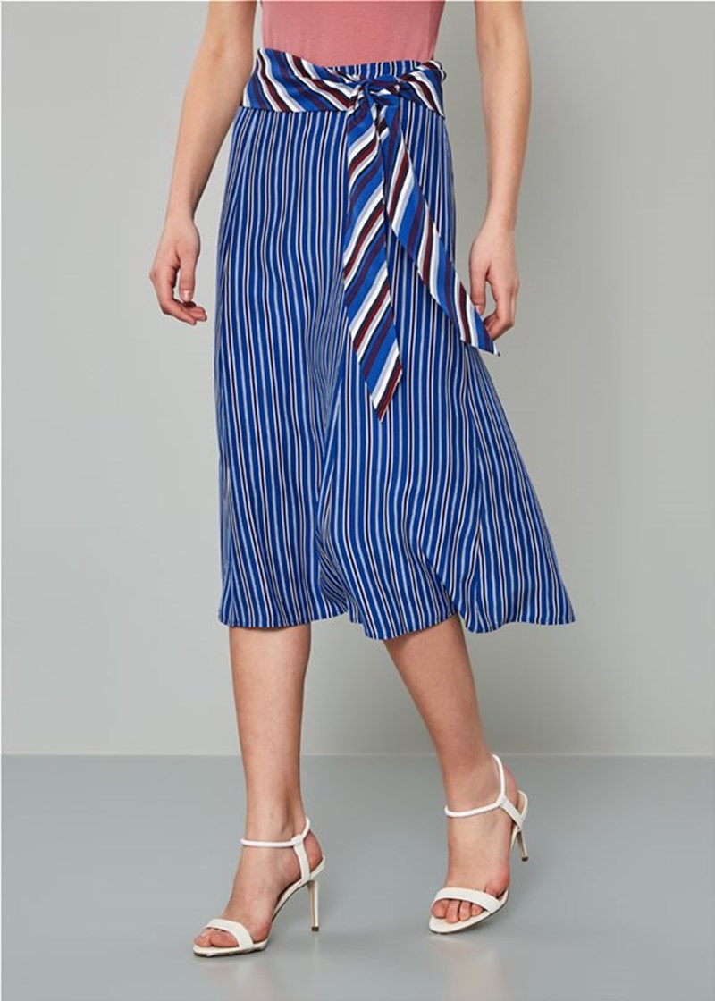 Top 24: Η βαλίτσα των διακοπών χρειάζεται αυτά τα κομμάτια - εικόνα 23