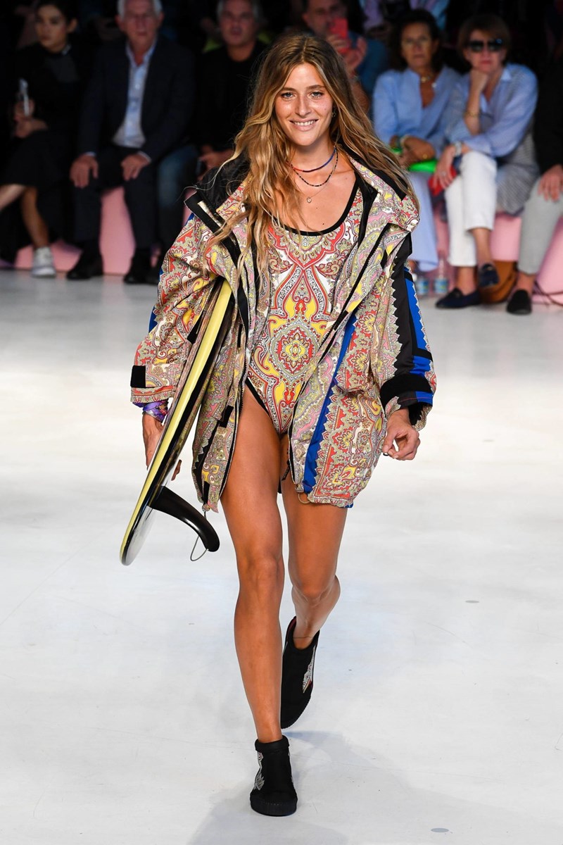 Μαθήματα μόδας: Τα καλοκαιρινά trends που πρέπει να μελετήσεις πριν τις διακοπές - εικόνα 2