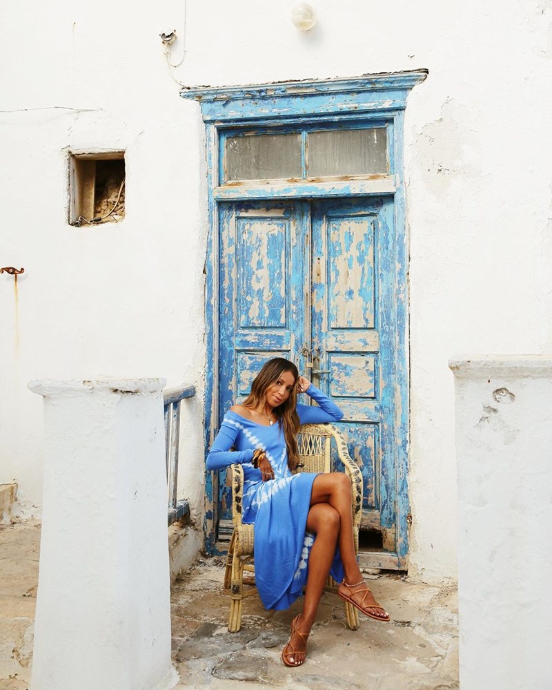 Καλοκαιρινό στυλ στα σοκάκια της Μυκόνου - εικόνα 1