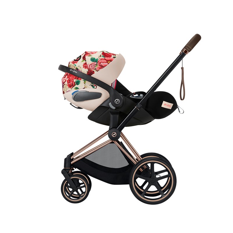 Οι βόλτες του μωρού σας θα έχουν Haute Couture στυλ - εικόνα 1