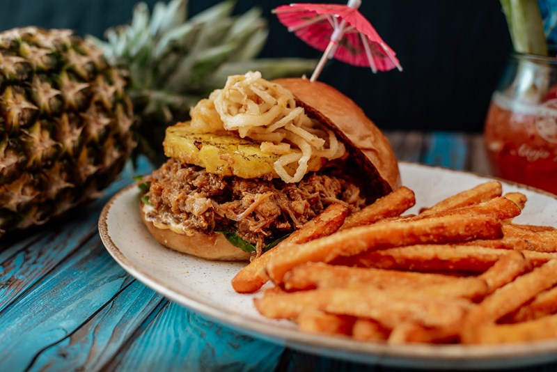 Friyay: Δοκιμάσαμε τις πιο εξωτικές γεύσεις του καλοκαιριού - εικόνα 2