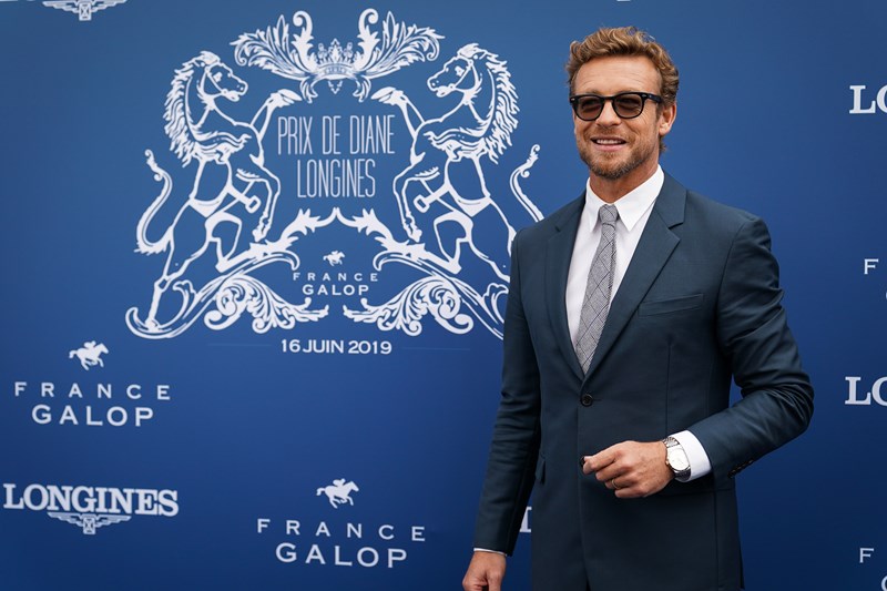 Simon Baker: Ο γοητευτικός πρωταγωνιστής του The Mentalist μιλάει αποκλειστικά στο ELLE - εικόνα 2