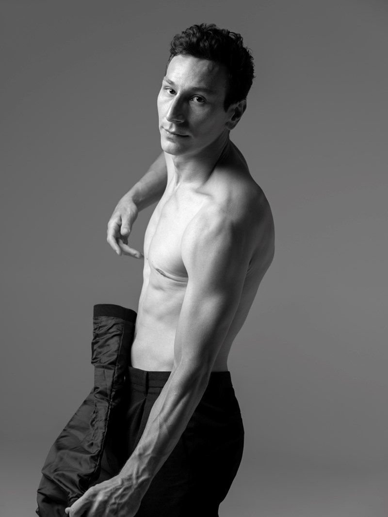 Μιχάλης Σαράντης: «Θεέ μου, τόσο καθάριος» - εικόνα 3