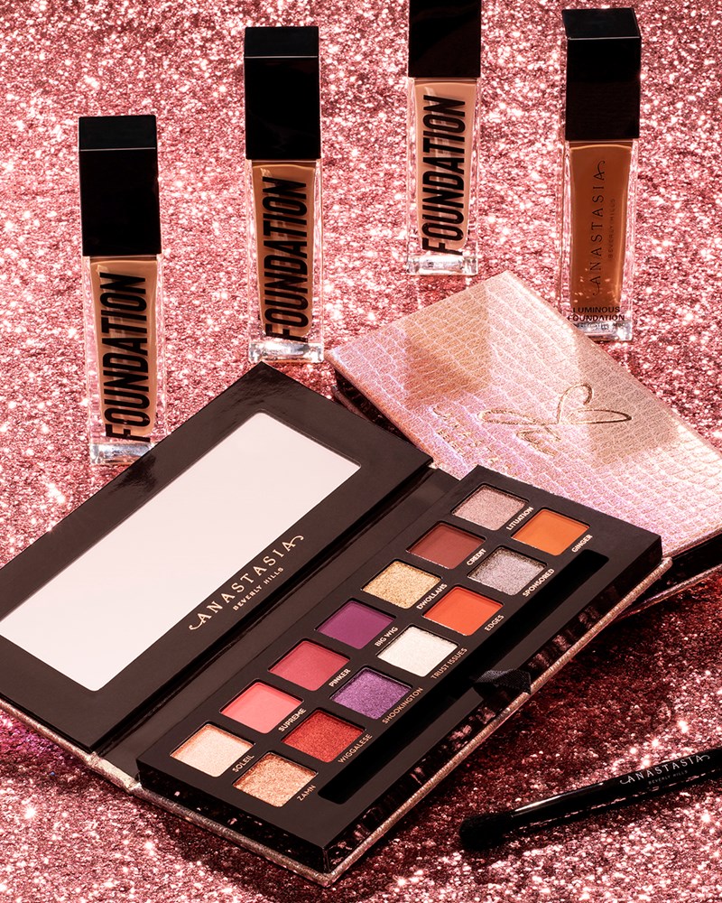 Τα αγαπημένα σου καλλυντικά σε σούπερ τιμές! - εικόνα 1