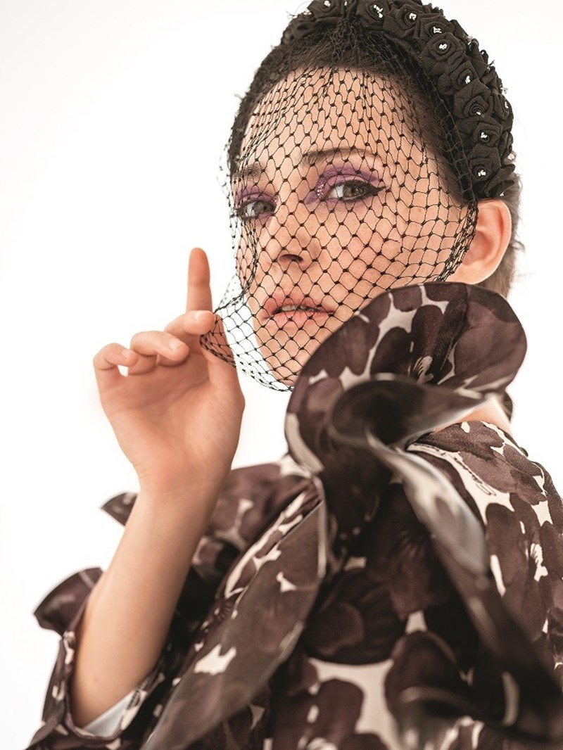 Μαίρη Μήνα: «Τα όνειρά μου είναι φτιαγμένα από αθωότητα και άγνοια κινδύνου» - εικόνα 1