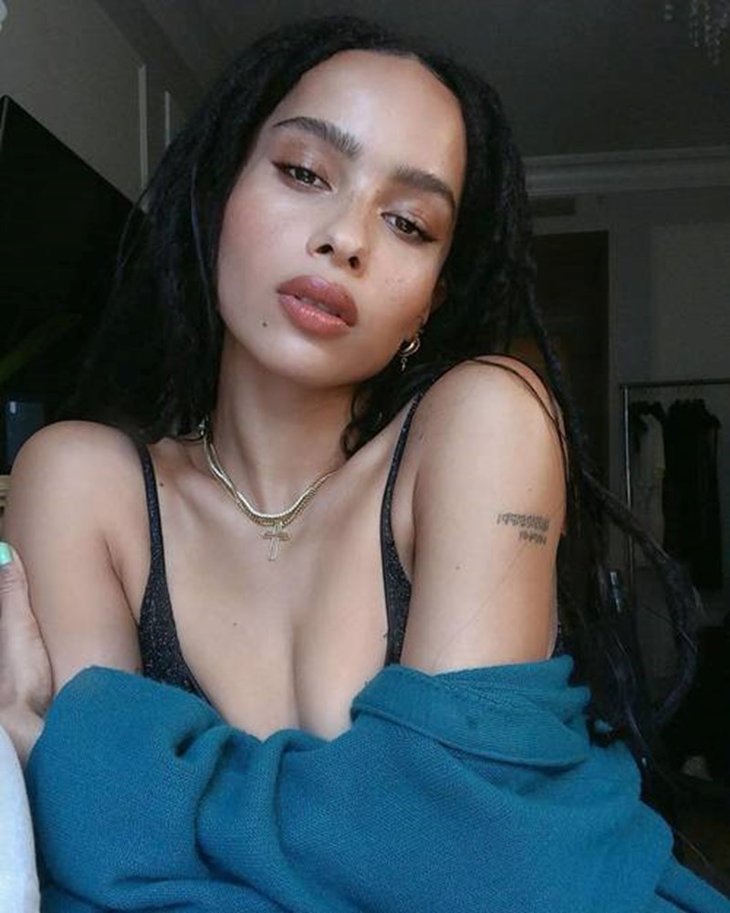 H Zoë Kravitz είναι το νέο μας beauty crush! - εικόνα 1