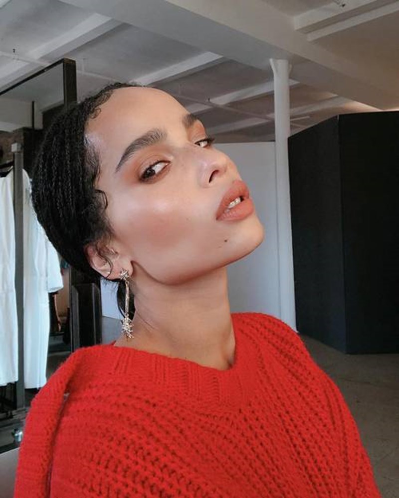 H Zoë Kravitz είναι το νέο μας beauty crush! - εικόνα 4