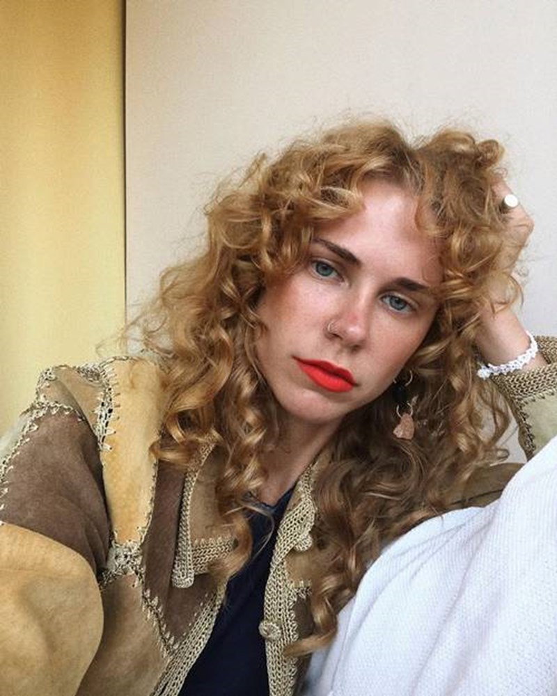 Οι αφέλειες πηγαίνουν σε όλες και εδώ θα βρεις την απόδειξη - εικόνα 3