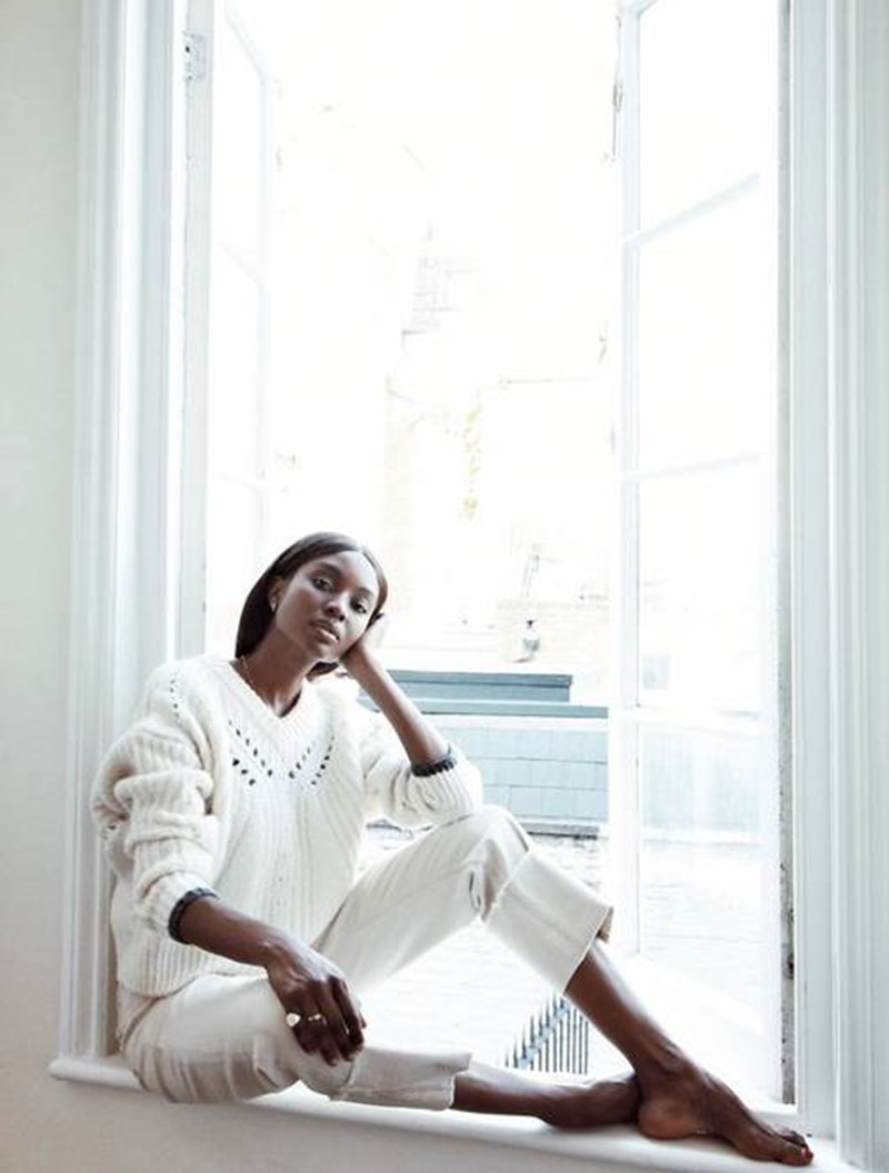 Ακόμα να αποκτήσεις ένα κρεμ πλεκτό; Δες γιατί το χρειάζεσαι άμεσα & 12 σχέδια για να διαλέξεις - εικόνα 2