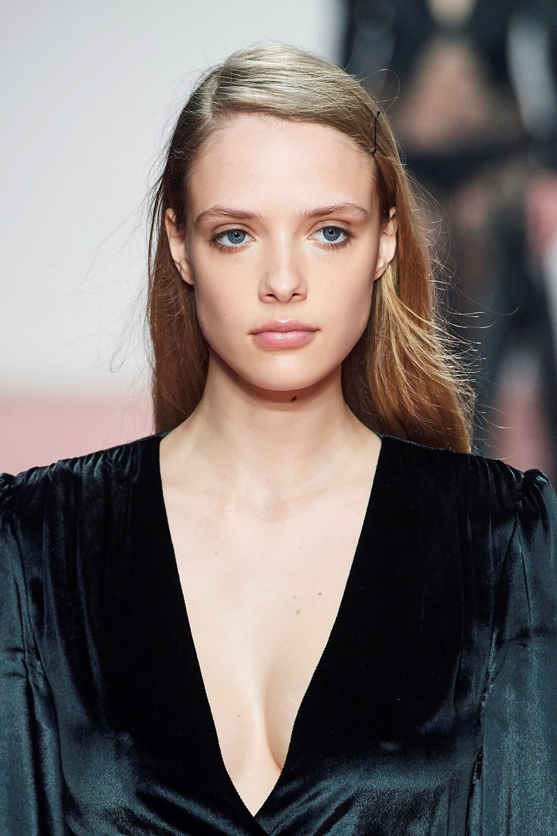 Glossy look: Πώς να δείχνεις λαμπερή 24/7 - εικόνα 3