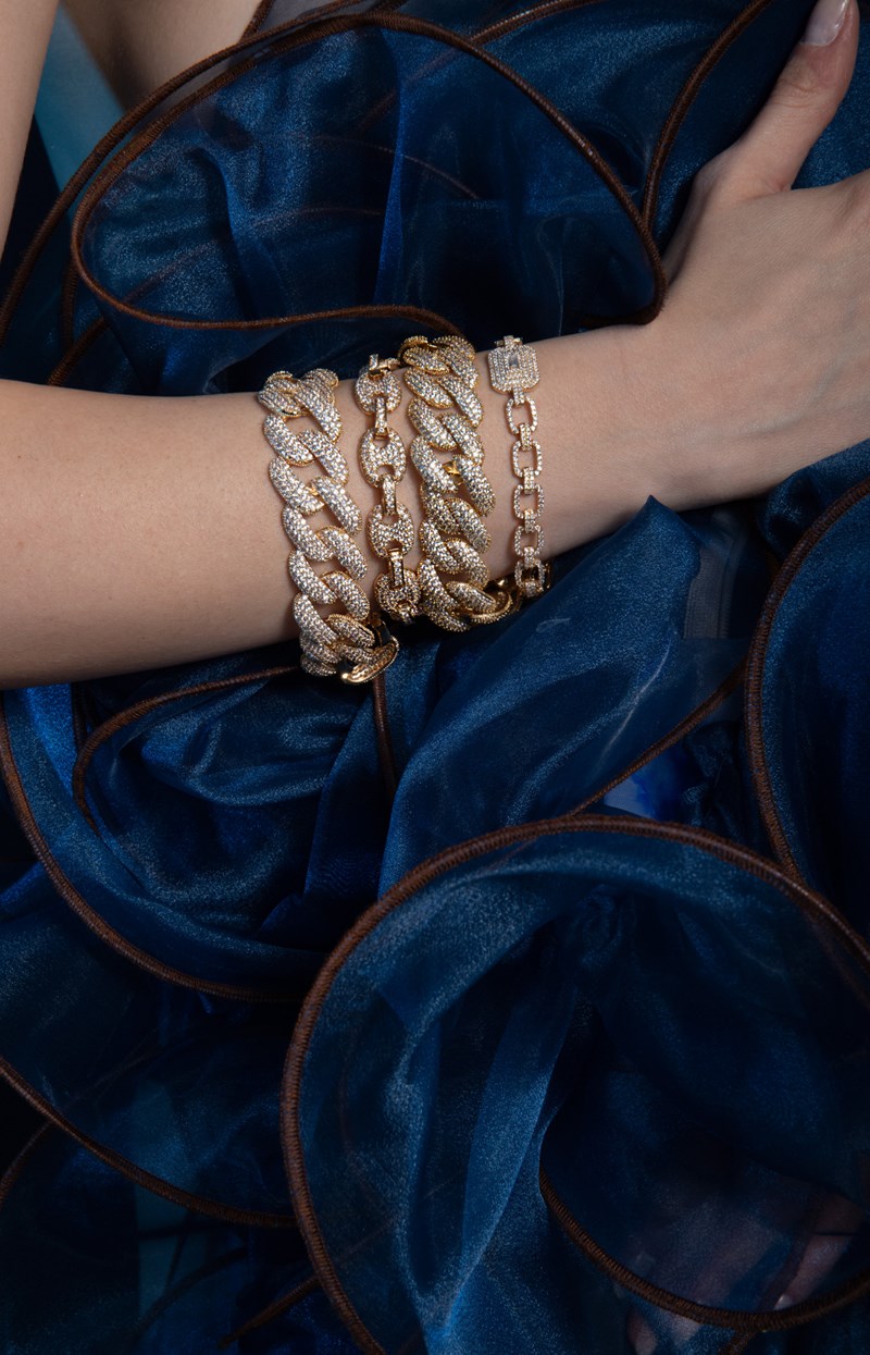 NATC: Τα statement αξεσουάρ που θα δώσουν ένταση στο λουκ σου - εικόνα 4