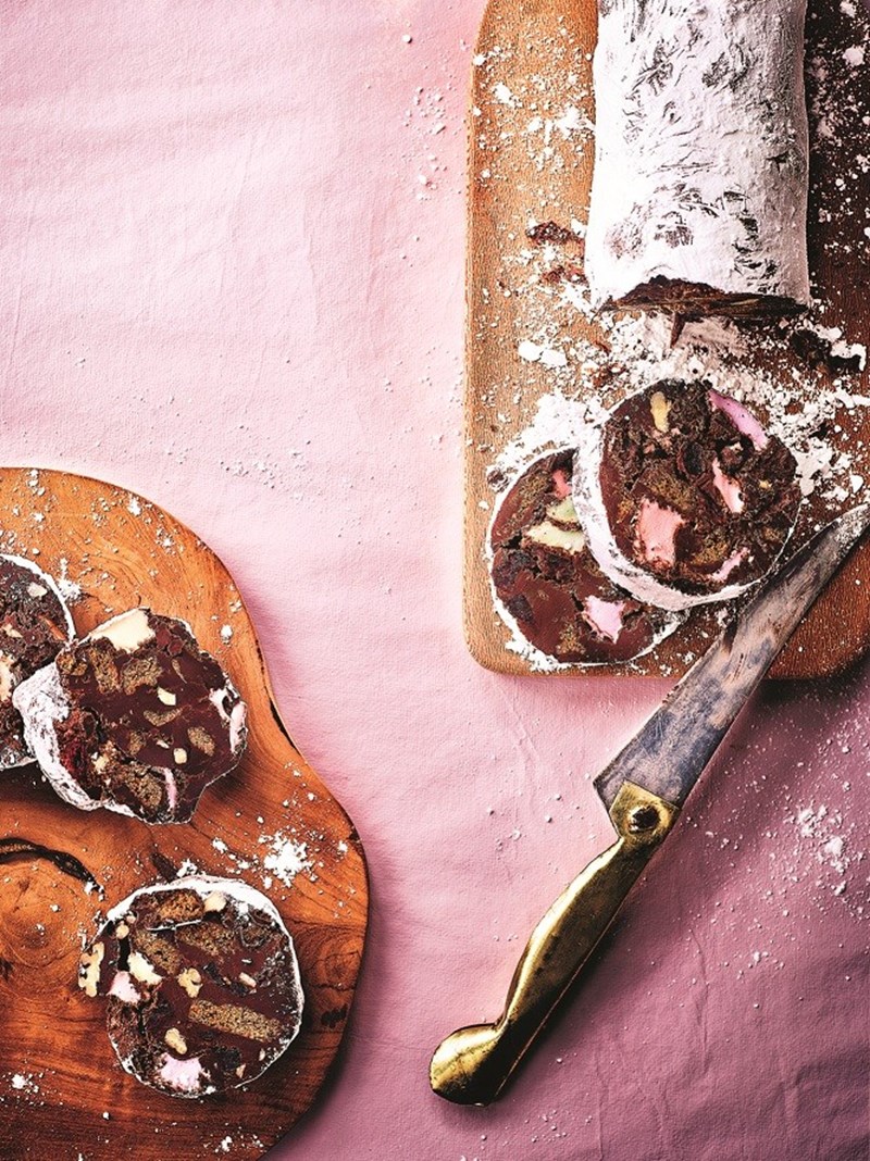 5 σοκολατένια γλυκά για το πιο εντυπωσιακό τραπέζι του ρεβεγιόν - εικόνα 1