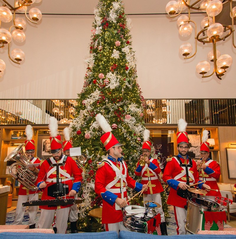Christmas Magic: Φέτος το ρεβεγιόν θα είναι πιο μαγικό από ποτέ - εικόνα 2