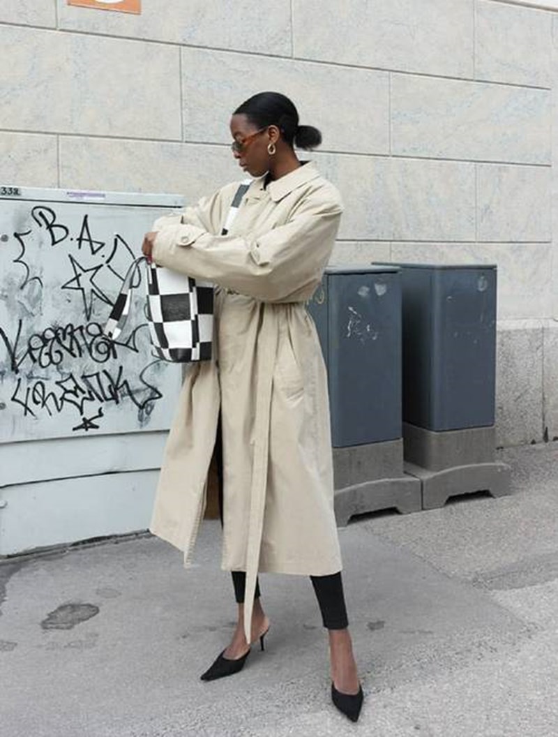 10 on trend τρόποι να φορέσεις το μαύρο κολάν εκτός γυμναστηρίου - εικόνα 7