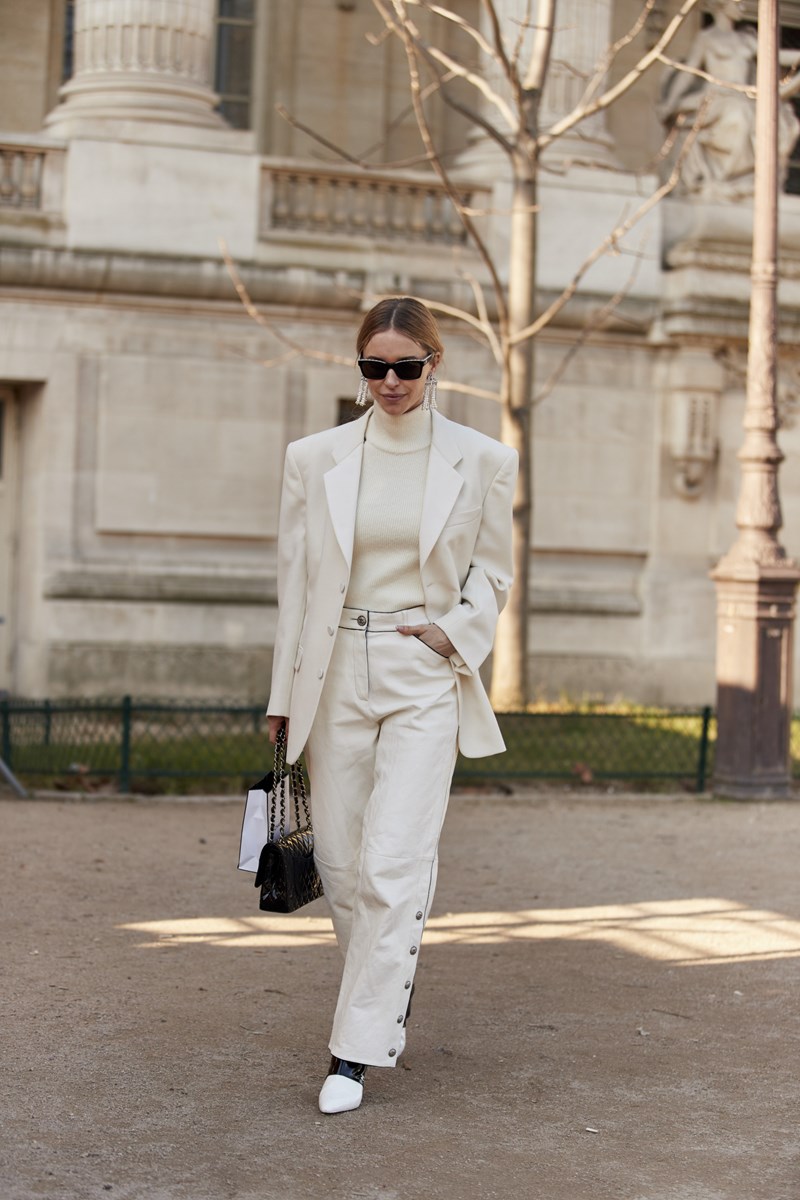 Αυτά τα 15 looks μας έπεισαν να φοράμε neutrals κάθε μέρα για μια ολόκληρη εβδομάδα - εικόνα 5