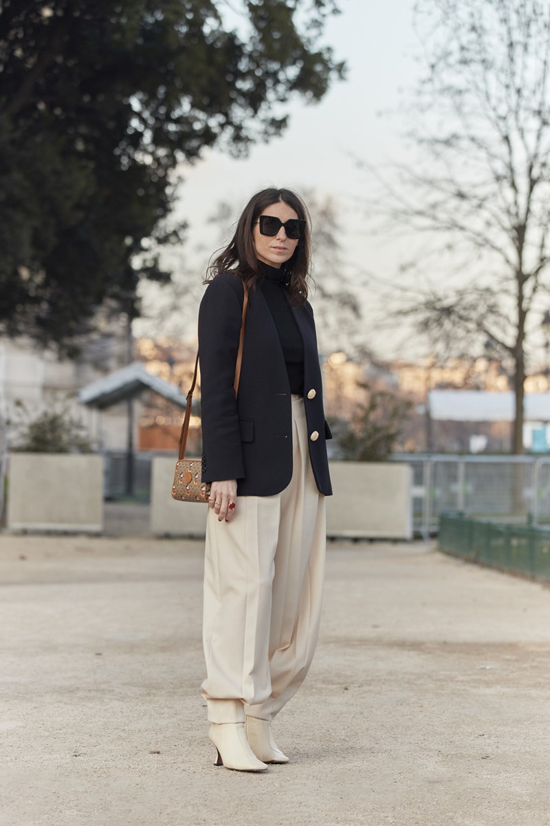 Αυτά τα 15 looks μας έπεισαν να φοράμε neutrals κάθε μέρα για μια ολόκληρη εβδομάδα - εικόνα 7