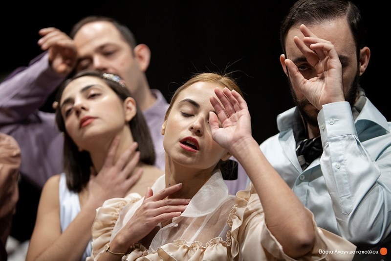 Τα πιο ωραία ελληνικά ερωτικά ποιήματα «ανεβαίνουν» στην σκηνή - εικόνα 3