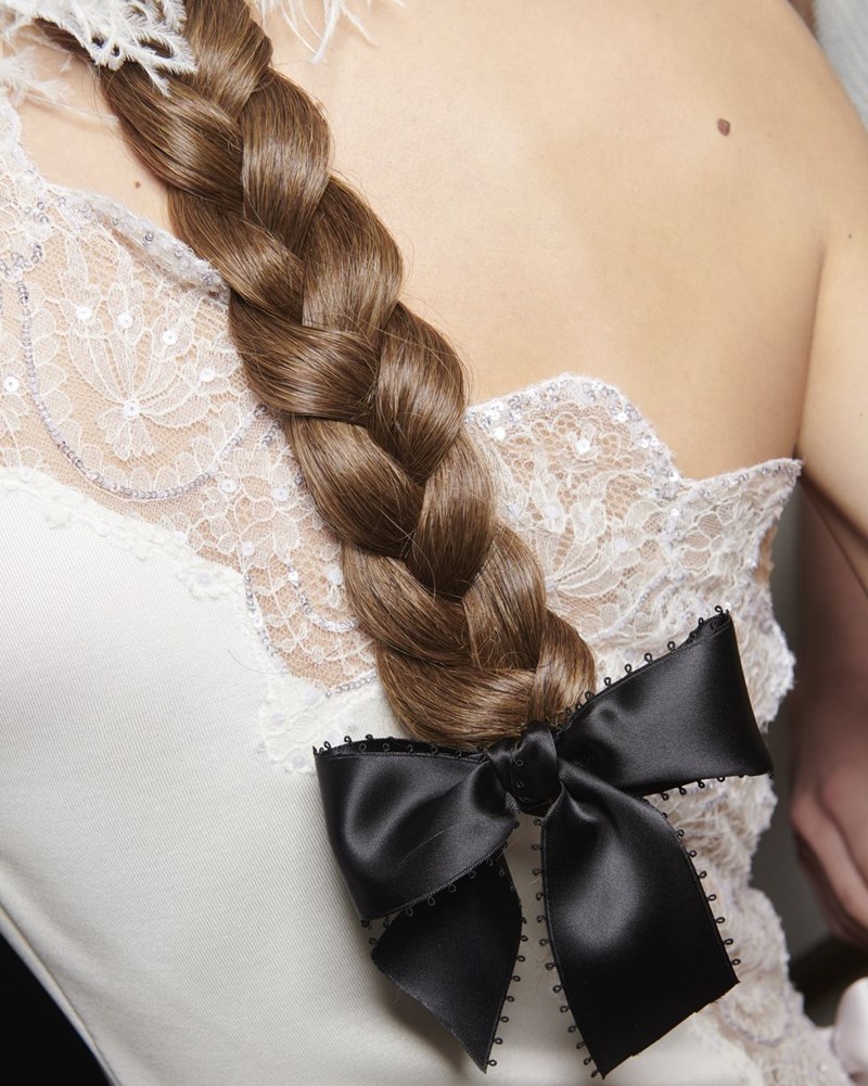 Τα ωραιότερα beauty looks από την Εβδομάδα Υψηλής Ραπτικής - εικόνα 8