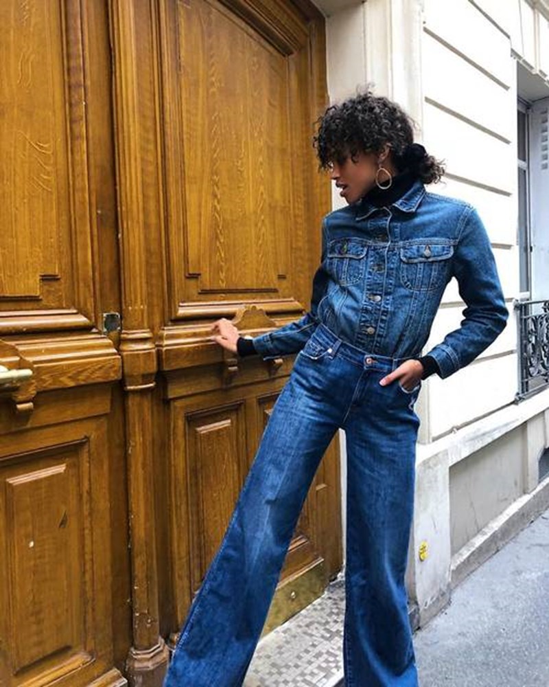 10 chic Παριζιάνες σου δείχνουν πώς θα φορέσεις το παντελόνι καμπάνα - εικόνα 7