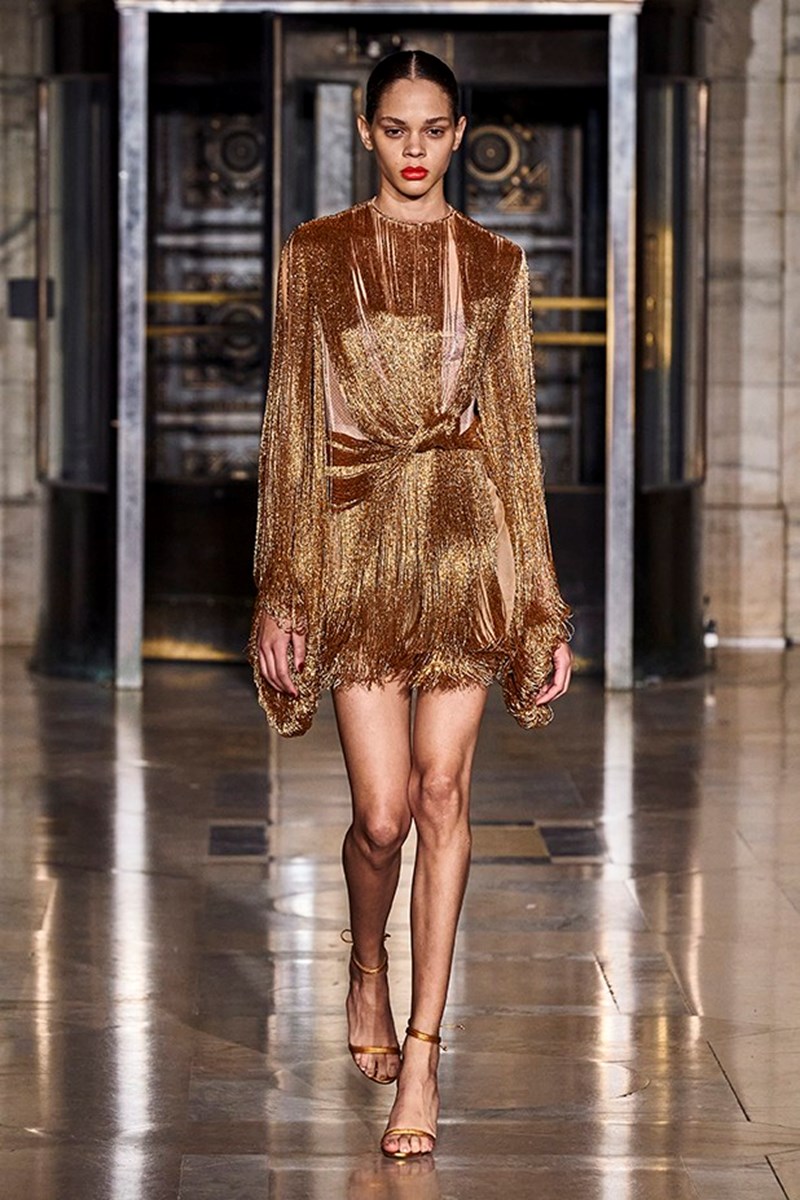 15 ακαταμάχητα βραδινά looks με την υπογραφή του Oscar De La Renta - εικόνα 9