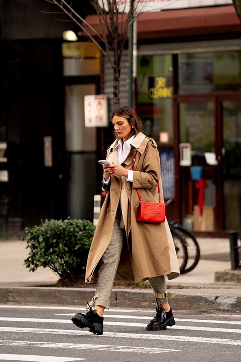 New York Fashion Week: 22 ακαταμάχητα looks που μας κάνουν να χαμογελάμε (+styling tips) - εικόνα 14