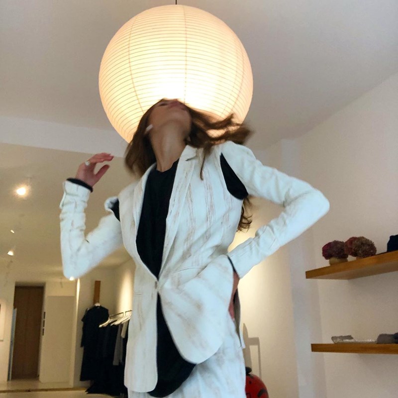 12 black & white looks που αποδεικνύουν ότι αυτός θα είναι πάντα ο πιο διαχρονικός χρωματικός συνδυασμός - εικόνα 9