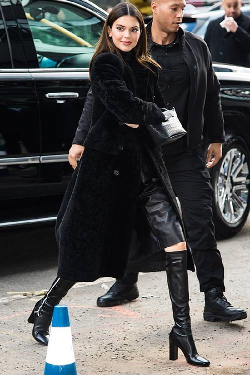 Αυτές είναι οι πιο καλοντυμένες celebrities της Fashion Week - εικόνα 2