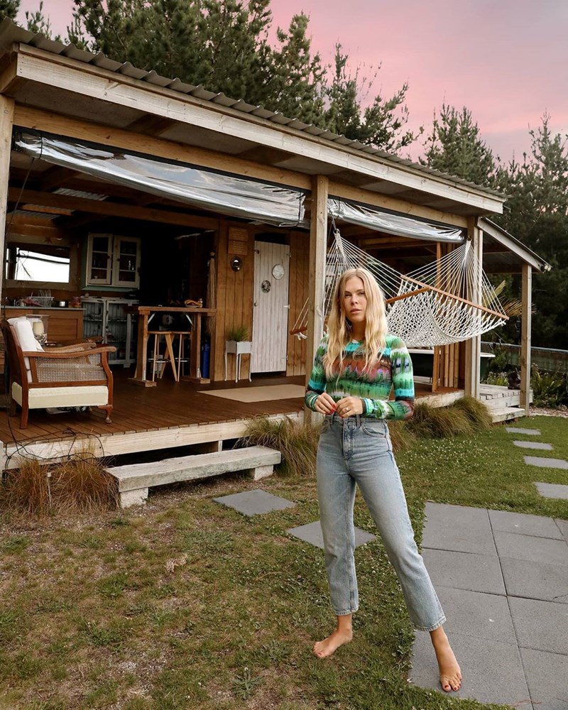 Φέτος θα φορέσουμε σίγουρα τοπ με ιδιαίτερα prints - εικόνα 3