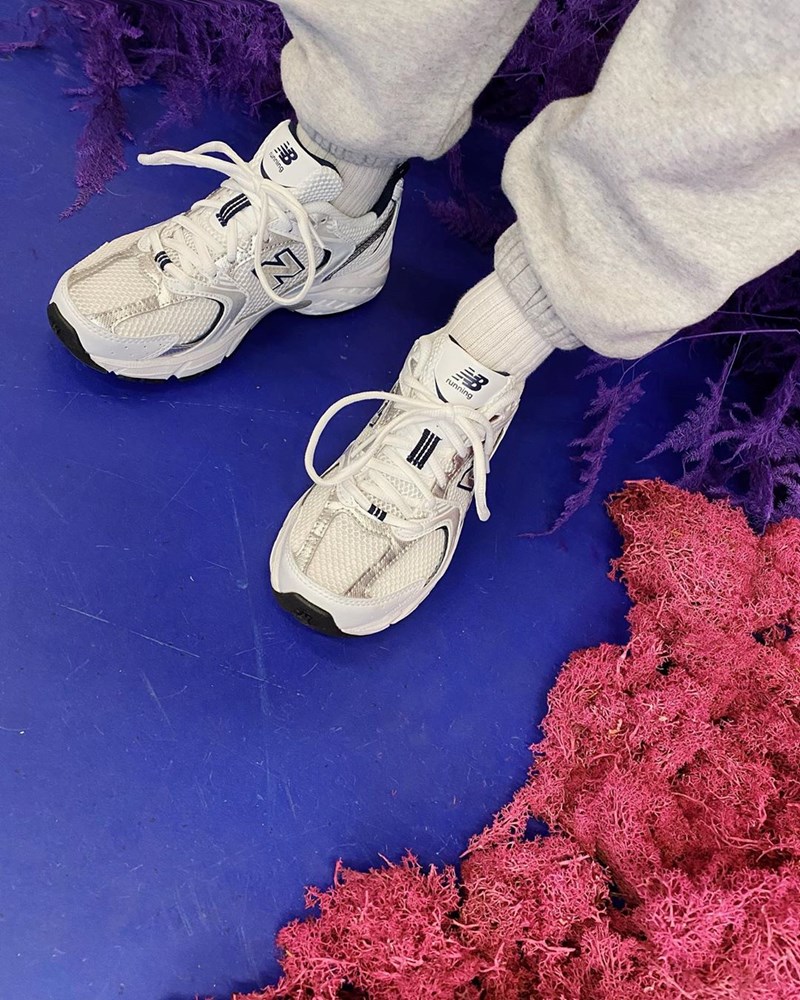 Βρήκαμε τα retro sneakers που φορούν όλες οι Instagrammers - εικόνα 3